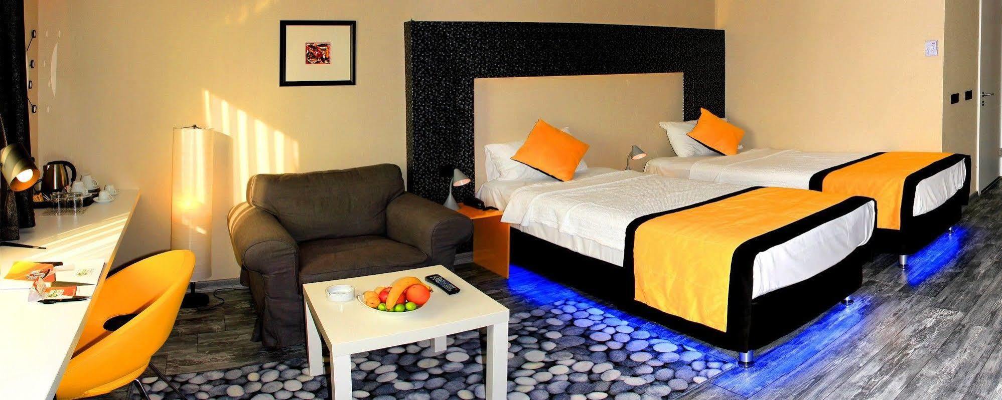 Tempo Hotel Caglayan Istanbul Bagian luar foto