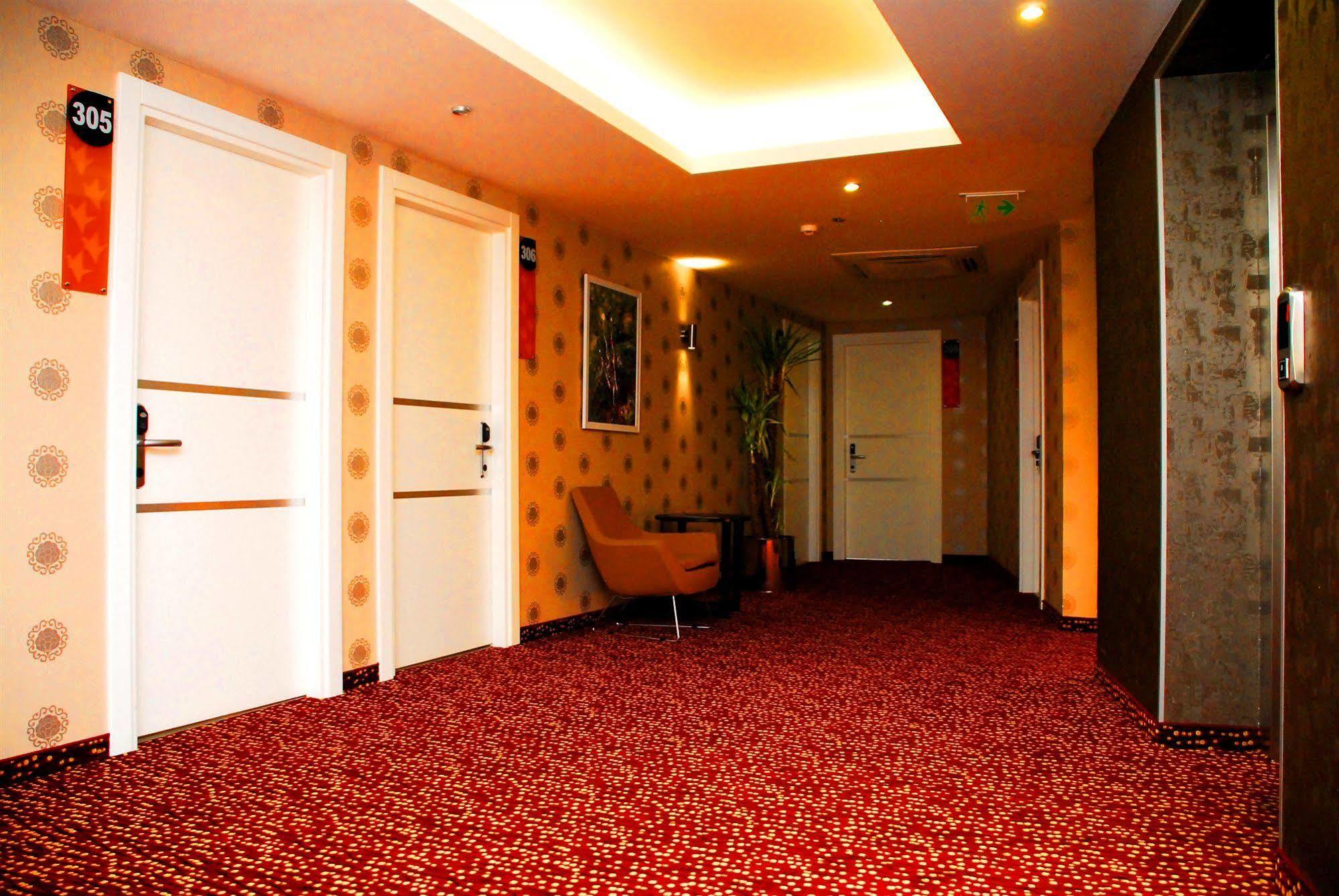 Tempo Hotel Caglayan Istanbul Bagian luar foto