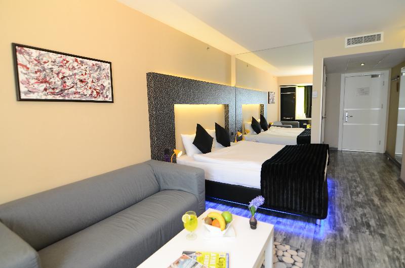 Tempo Hotel Caglayan Istanbul Bagian luar foto